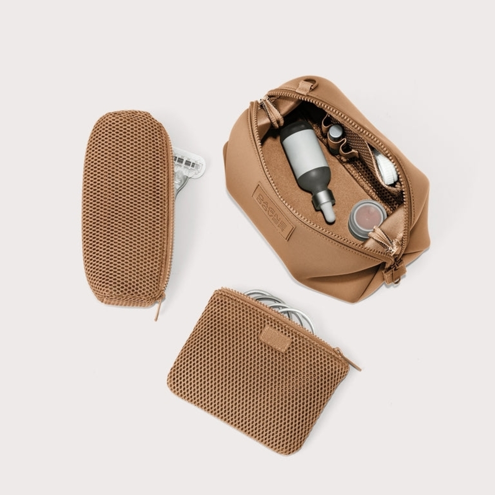 Dagne Dover Hunter Toiletry Bag Set - Picture 8 of 8